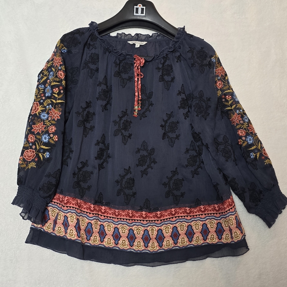 John Mark Split Neck Tunic Embroidered Sleeves Navy Size Large